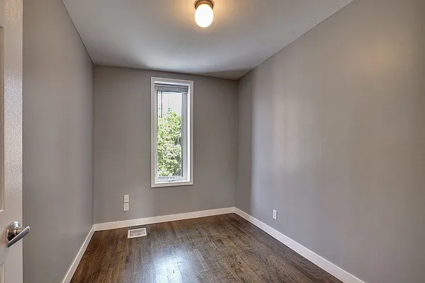 Rented by Corcoran | media 18