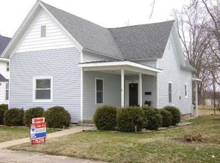 305 E 6th St, Rushville, IN