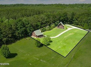 101102 Meadow View Ln, Spencer, TN 38585