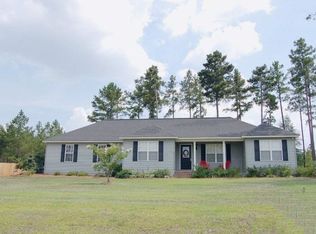 125 Ericas Ct, Fitzgerald, GA 31750