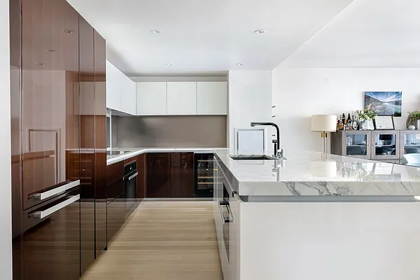 Rented by Compass | media 26