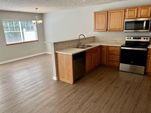 5th image of 1507 Sawyer Ct