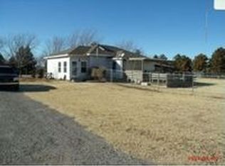 19547 E 1115th Rd, Elk City, OK 73644