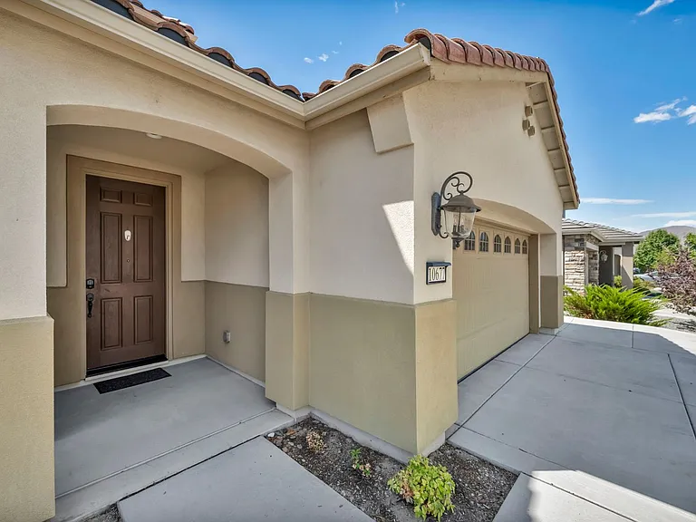 10677 Foxberry Park Dr — Photo 76