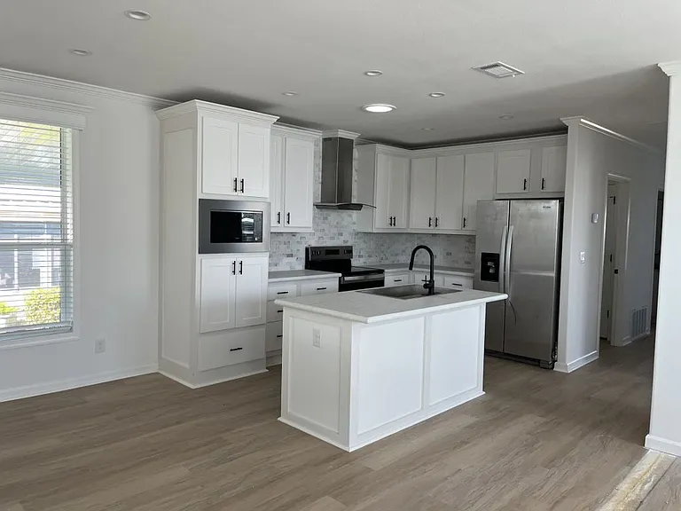 7815 Lakeshore Dr #3031 — Photo 9