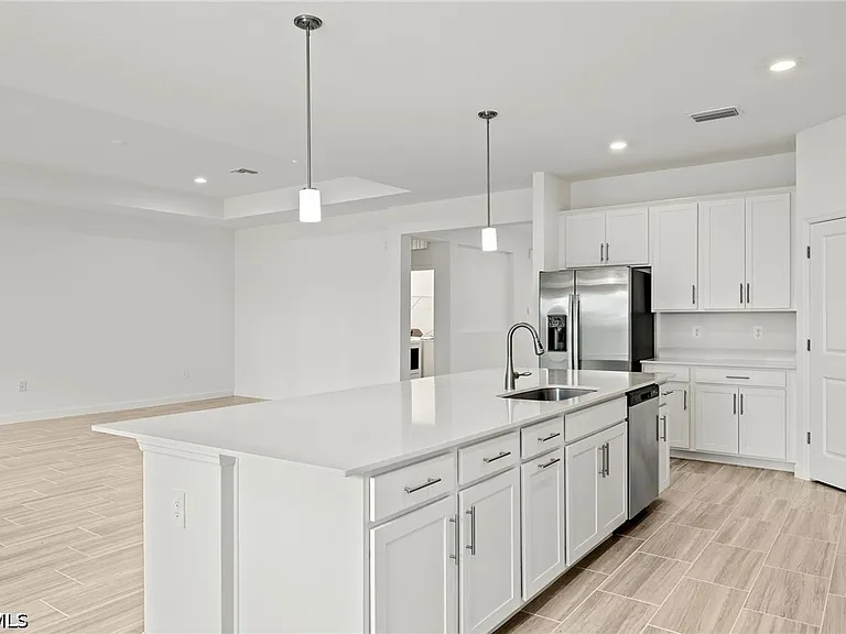 15222 Jadestone Dr — Photo 8