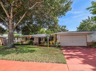 11196 66th Ter, Seminole, FL 33772