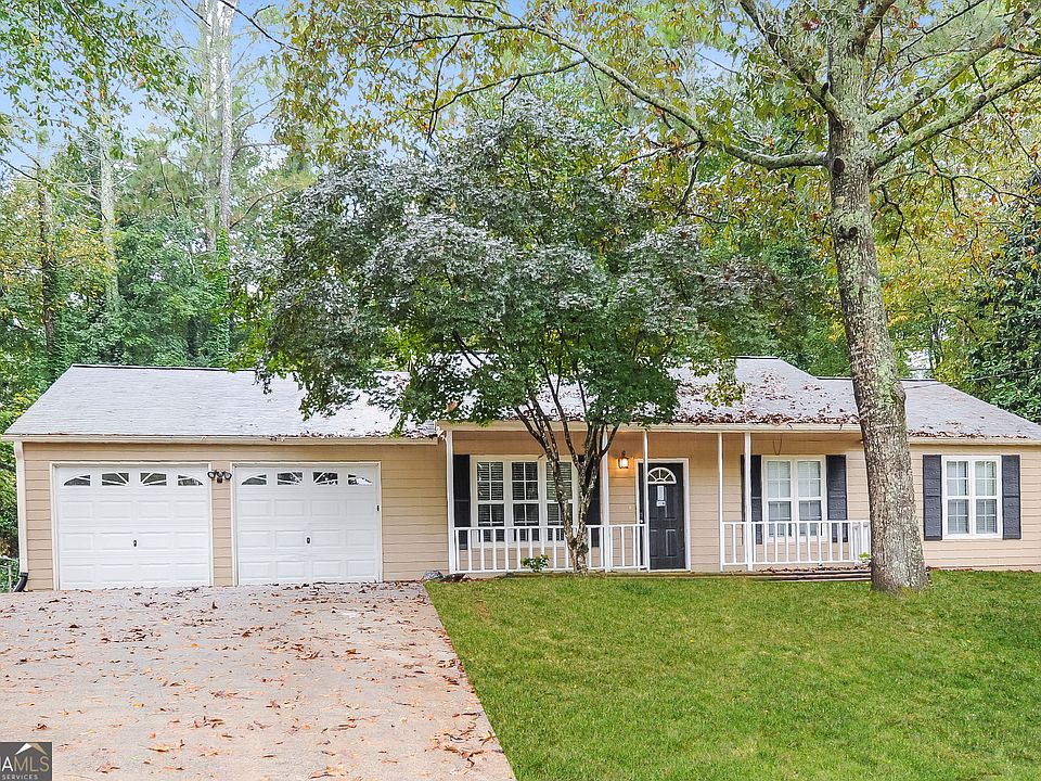 1st image of 129 Riverchase Dr