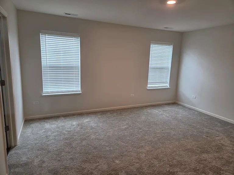 2015 Pembridge Ln #2015 — Photo 14