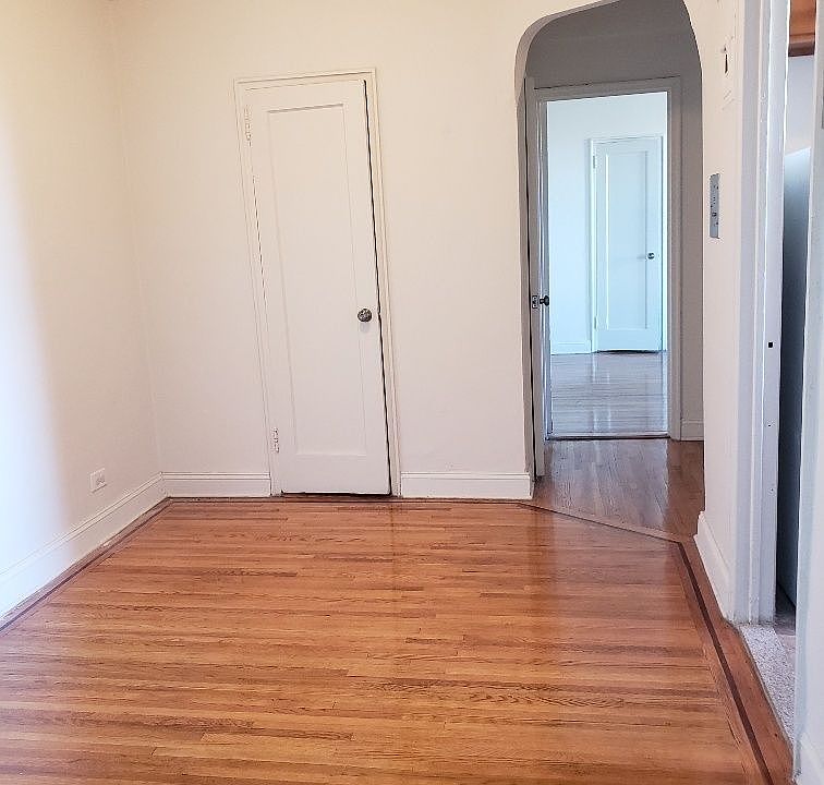 1st image of 181 Hawthorne St APT 6G