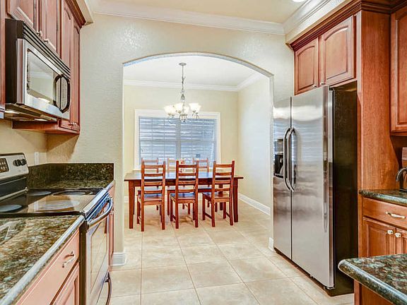 5th image of 1795 Noel Pl Unit 101