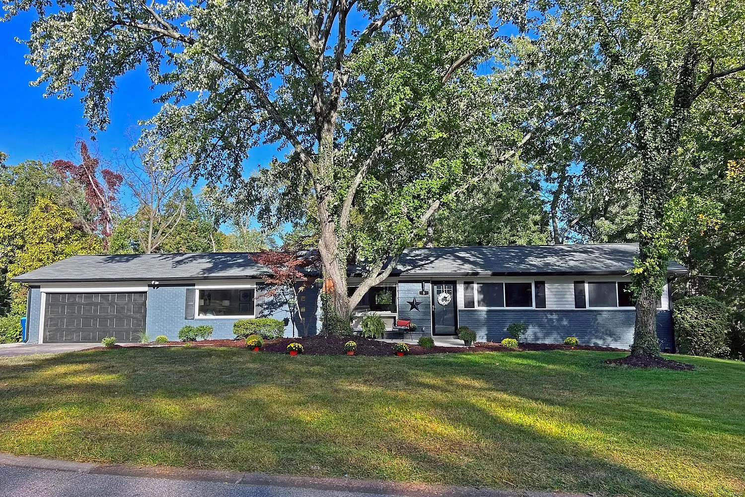 5 Sona Ln photo 1