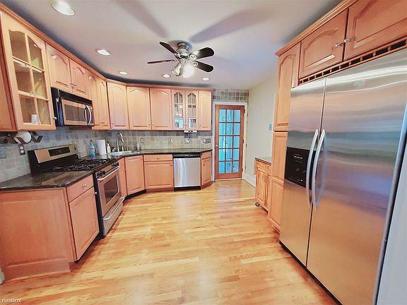 2nd image of 35 Knollwood Ave