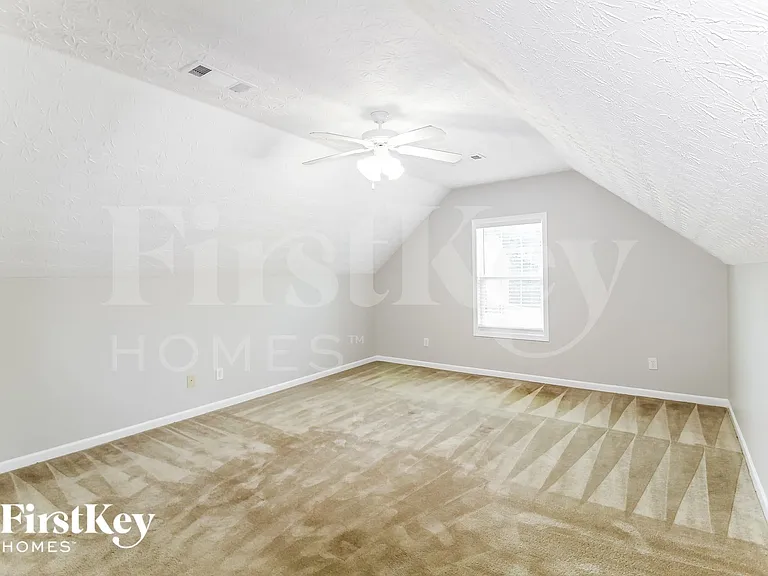 20 Lamar Ln — Photo 13
