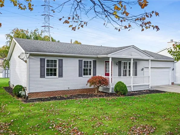 1417 Bravado Rd SW, Canton, OH 44706