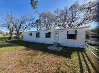 37021 Pauls Dr, Zephyrhills, FL 33541
