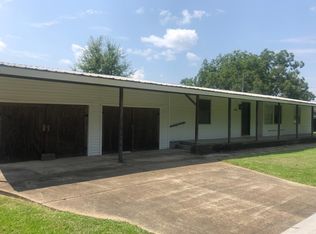 3396 Oakland Rd, Lakeland, LA 70752