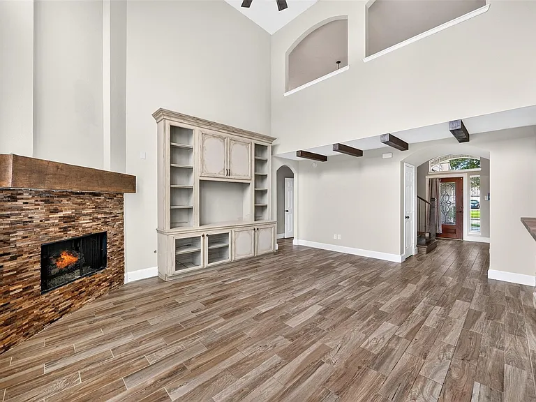 7603 Kenmark Ct — Photo 11