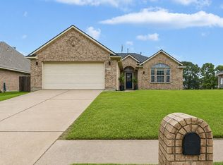 3536 Bayou Forest Dr, Shoreacres, TX 77571