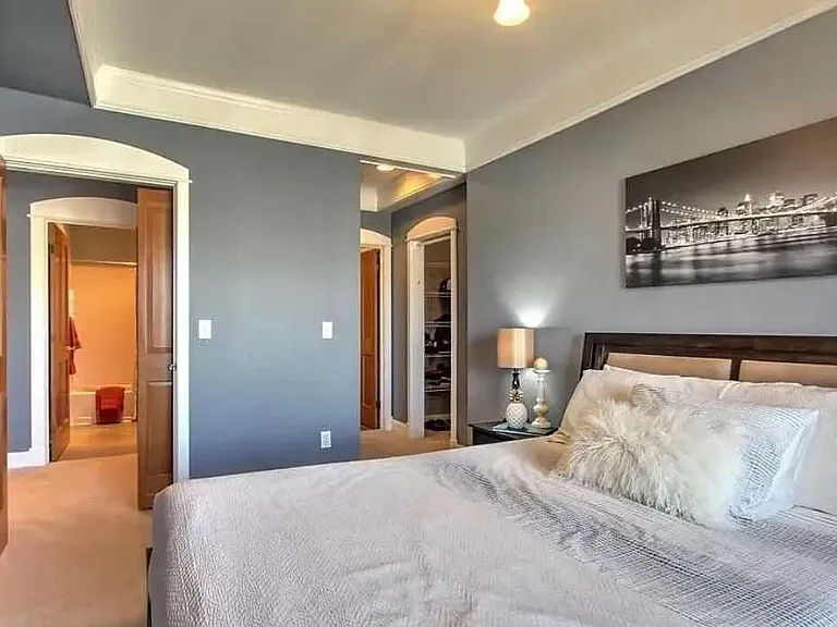 232 Belmont Ave E #504 — Photo 12