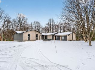 1625 Royal Orchard Dr, Ottawa, ON K4C 1A9