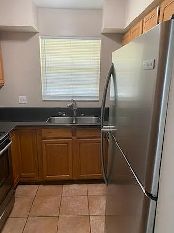 860 NW 10th Ter #1 — Photo 8