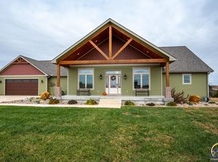 7630 SE Berryton Rd, Berryton, KS 66409