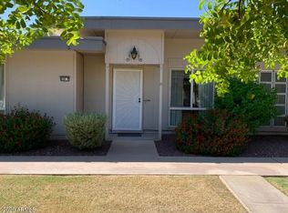 10020 W Royal Oak Rd APT P, Sun City, AZ 85351