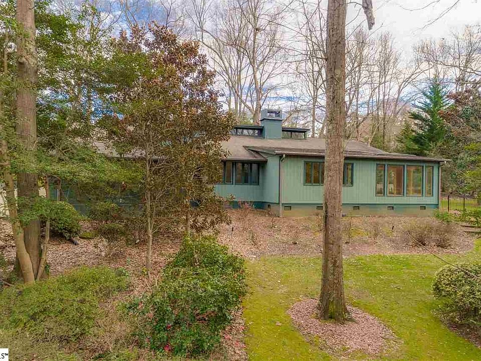 1st image of 2 Terra Lea Ln