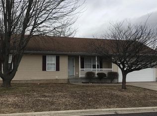 8580 Brookside Cir, Monett, MO 65708