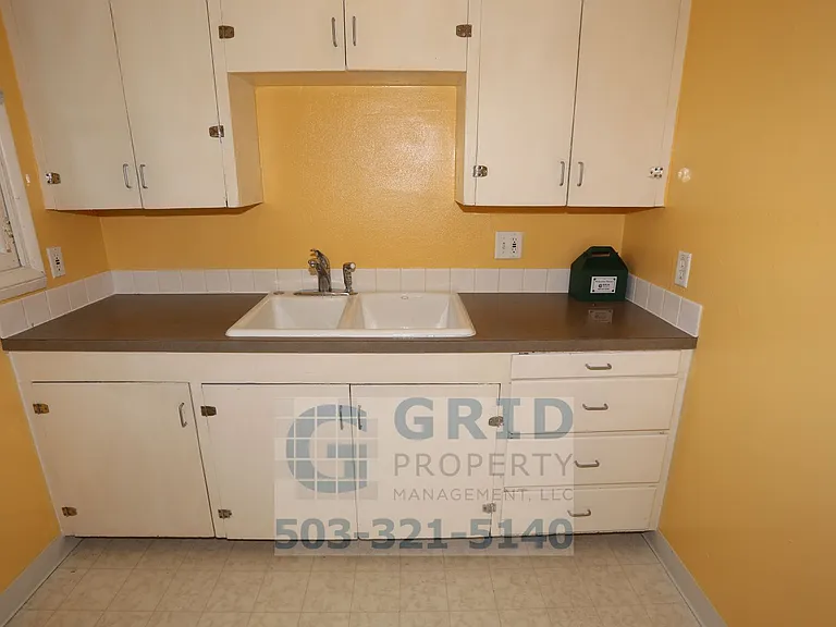 4639 SE 75th Ave — Photo 7