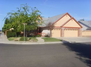 1746 N Halifax Ave, Clovis, CA 93619