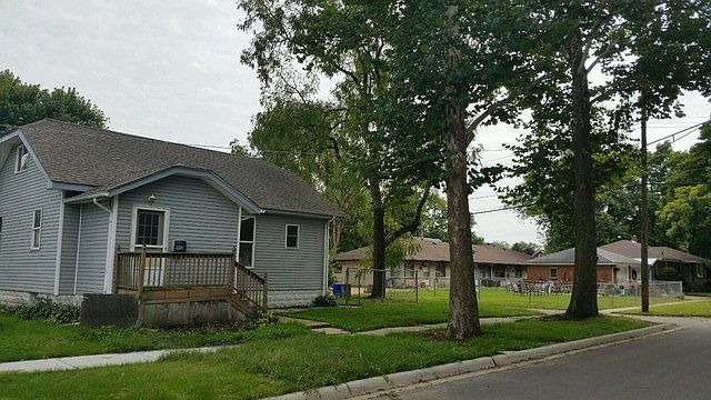 1st image of 1912 17th St