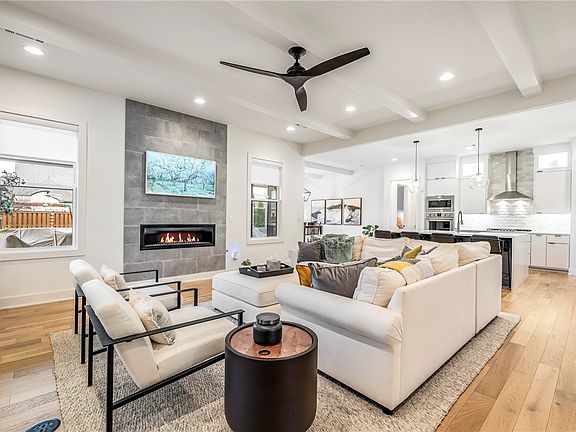 3rd image of 8608 W Birdsong Ln