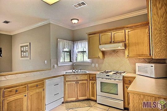 1st image of 12454 Timberwood Dr