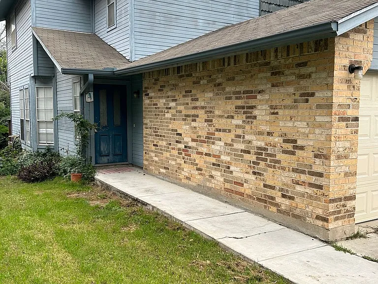 1700 Waterloo Trl #A — Photo 6