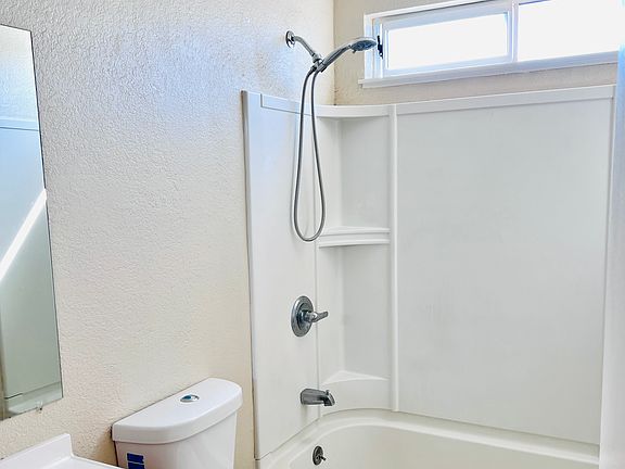 5th image of 2400 Newport Dr #2