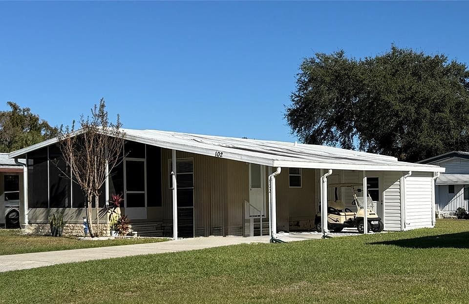 1st image of 102 Robin Ln