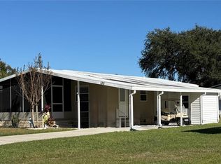 102 Robin Ln, Wildwood, FL 34785