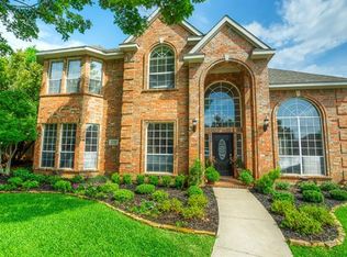 2704 Hidden Lake Cv, Grapevine, TX 76051