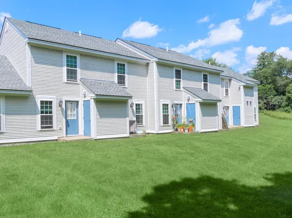 Bradford Village, 125 Meadow Ln, Bradford, VT 05033