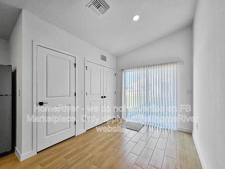 29543 Fedora Cir — Photo 9