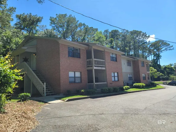 512 Lake Forest Blvd APT 125G, Daphne, AL 36526