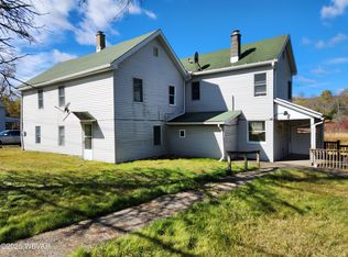 68 Center St, Mildred, PA