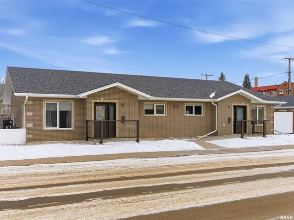 UNIT A&B-125 2nd AVENUE NE, Moose Jaw, SK S6H 2A2
