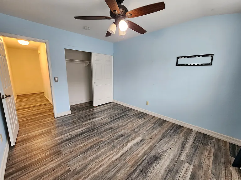 1068 Fairhill Ter — Photo 21