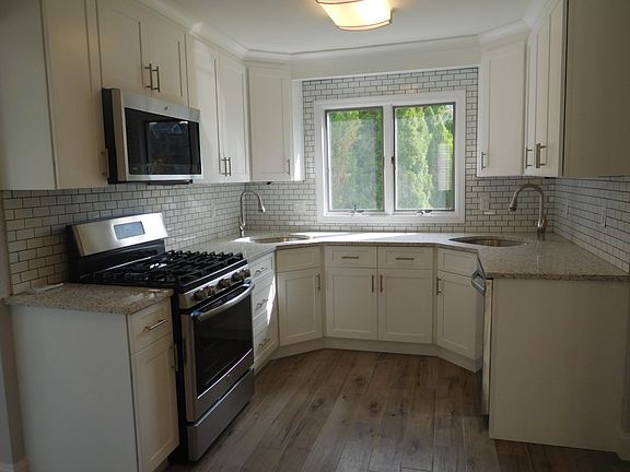 4th image of 171 Sunset Ave