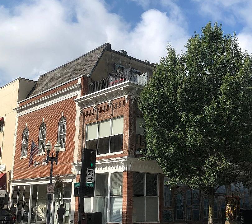1st image of 403 S Gay St #201