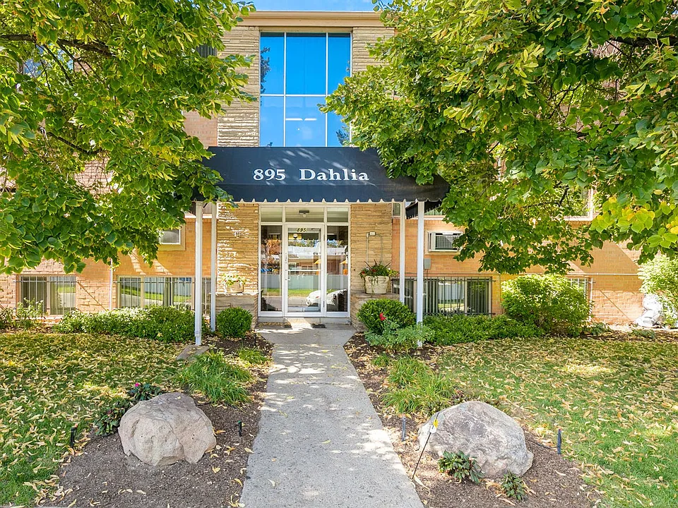 Dahlia Apartments