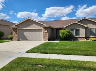 3748 Norseman Ave, Grand Island, NE 68803